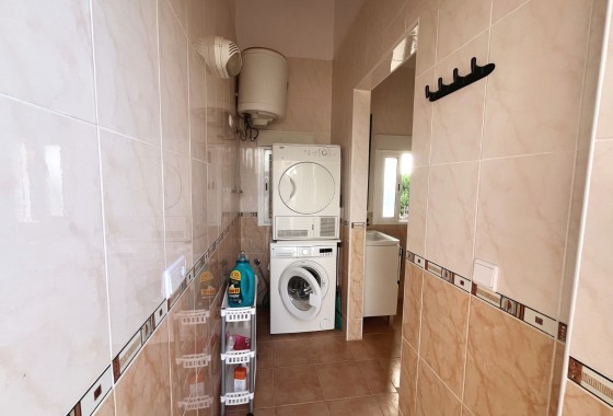 Wiederverkauf - Freistehende Villa -
Daya Vieja