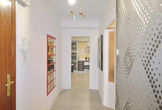 Sprzedaż - Apartament / Mieszkanie -
Elche - Plaza Crevillente-juzgados