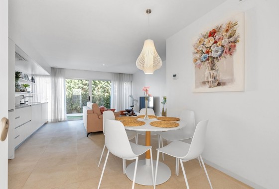 Sprzedaż - Apartament / Mieszkanie -
Torrevieja