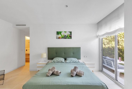 Sprzedaż - Apartament / Mieszkanie -
Torrevieja