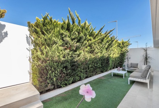 Sprzedaż - Apartament / Mieszkanie -
Torrevieja