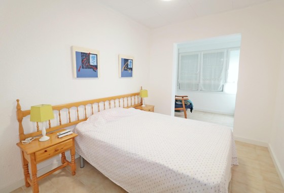 Wiederverkauf - Reihenhaus -
Torrevieja - Playa de los Naufragos