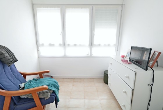 Wiederverkauf - Reihenhaus -
Torrevieja - Playa de los Naufragos