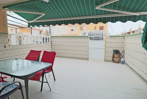 Wiederverkauf - Reihenhaus -
Torrevieja - Playa de los Naufragos