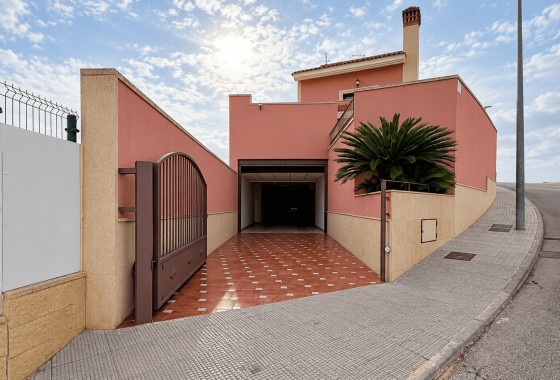 Wiederverkauf - Reihenhaus -
San Miguel de Salinas