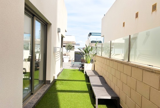 Venta - Chalet Independiente -
Villamartín