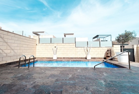 Venta - Chalet Independiente -
Villamartín