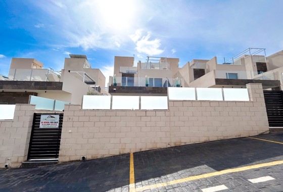 Venta - Chalet Independiente -
Villamartín