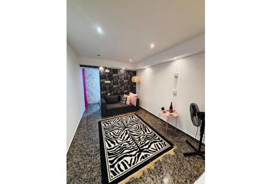 Revente - Appartement -
Orihuela Costa