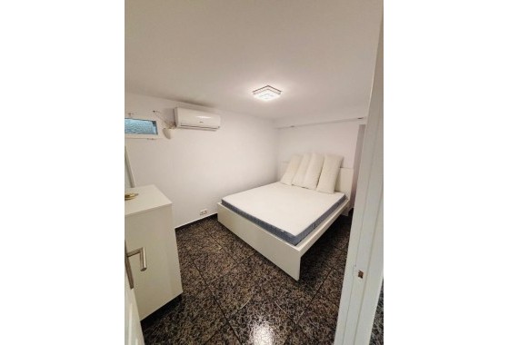 Revente - Appartement -
Orihuela Costa