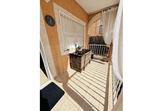 Revente - Appartement -
Orihuela Costa