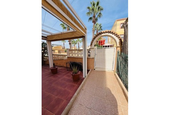 Revente - Appartement -
Orihuela Costa