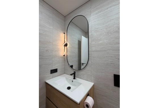 Wiederverkauf - Wohnung / Apartment -
Torrevieja - Mar Azul