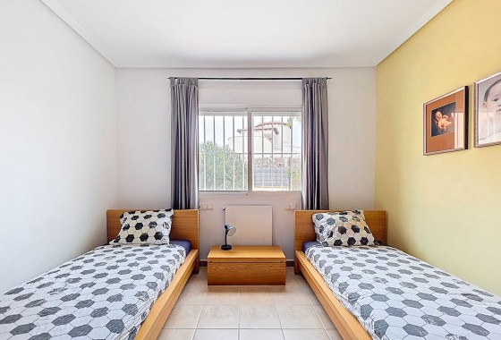 Venta - Chalet Independiente -
Campos Del Rio