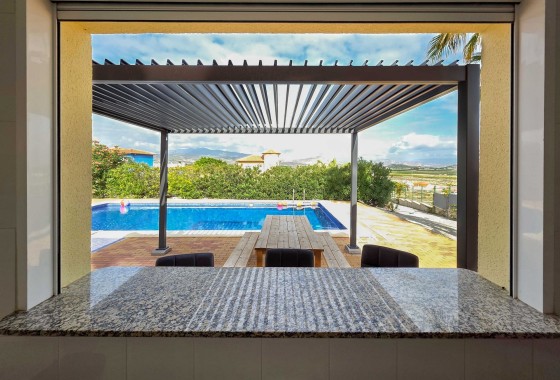 Venta - Chalet Independiente -
Campos Del Rio