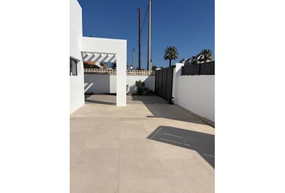 Sprzedaż - Willa wolnostojąca -
Denia - Dénia
