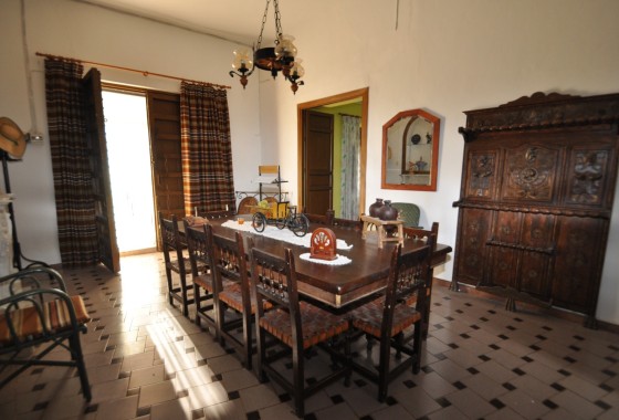 Revente - Villa Individuelle -
Fortuna