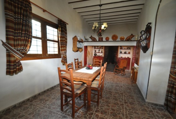 Revente - Villa Individuelle -
Fortuna