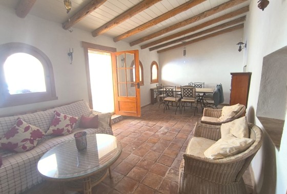 Venta - Chalet Independiente -
Chinorlet
