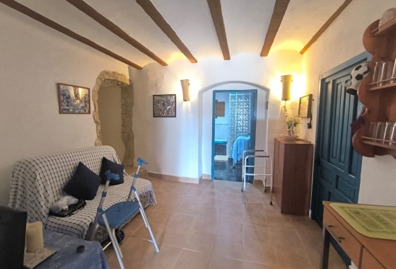 Venta - Chalet Independiente -
Chinorlet