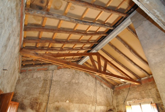 Venta - Chalet Independiente -
Chinorlet