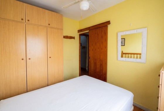 Sprzedaż - Apartament / Mieszkanie -
Torrevieja