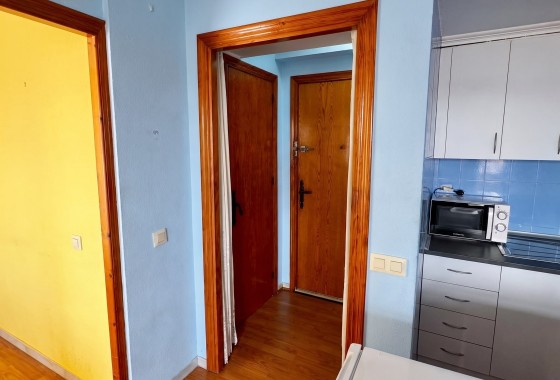 Sprzedaż - Apartament / Mieszkanie -
Torrevieja