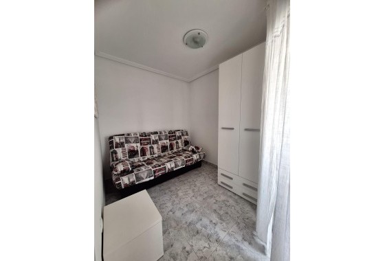 Resale - Apartment / Flat -
Torrevieja - Nueva Torrevieja