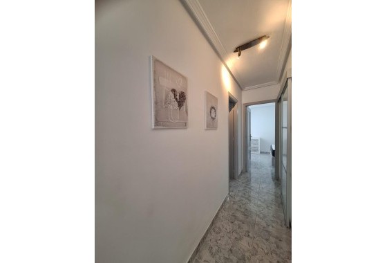 Resale - Apartment / Flat -
Torrevieja - Nueva Torrevieja
