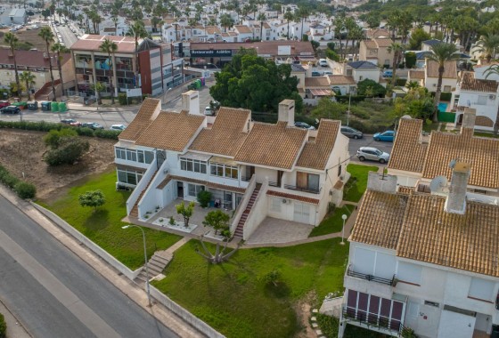 Sprzedaż - Apartament / Mieszkanie -
Orihuela Costa - Villamartín