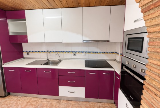 Sprzedaż - Apartament / Mieszkanie -
Torrevieja - Playa de los Naufragos