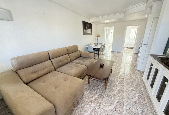 Venta - Adosado -
Villamartín
