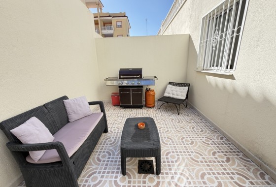 Venta - Adosado -
Villamartín