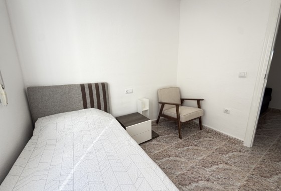 Venta - Adosado -
Villamartín
