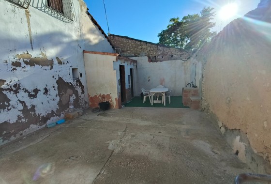 Sprzedaż - Finca / Dom wiejski -
La Romana - Alcaña
