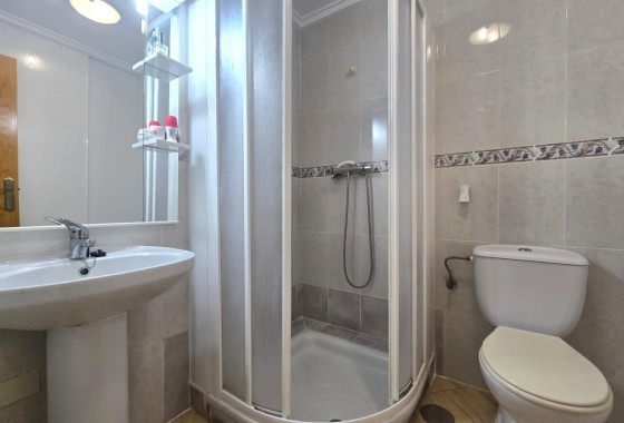 Wiederverkauf - Wohnung / Apartment -
Torrevieja - Playa del Cura