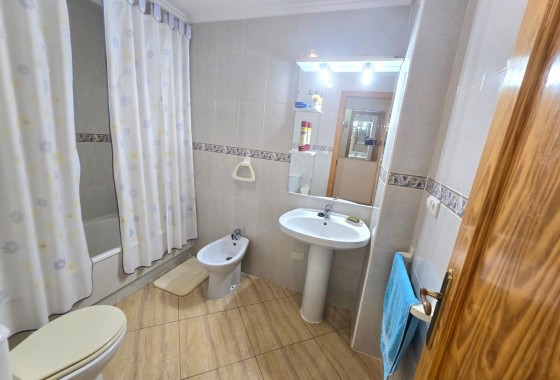 Wiederverkauf - Wohnung / Apartment -
Torrevieja - Playa del Cura