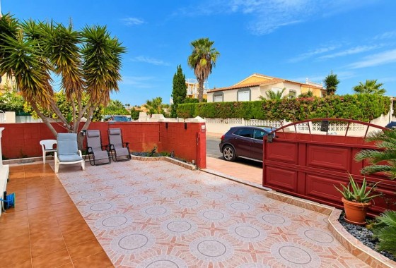 Venta - Apartamento / Piso -
Orihuela Costa - La Florida