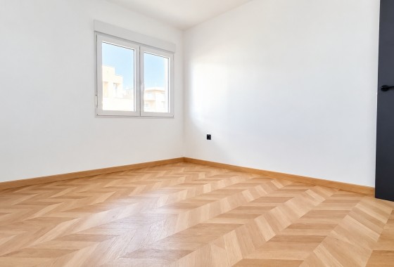 Herverkoop - Appartement / Flat -
Torrevieja