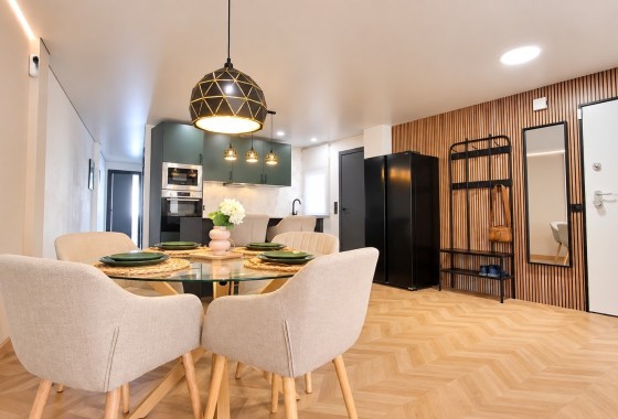 Herverkoop - Appartement / Flat -
Torrevieja