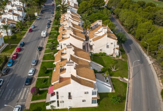 Sprzedaż - Apartament / Mieszkanie -
Orihuela Costa - Villamartín