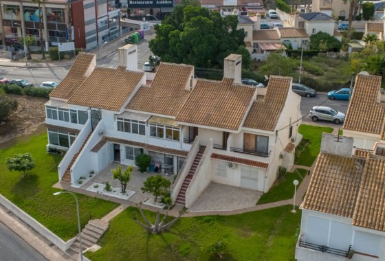 Sprzedaż - Apartament / Mieszkanie -
Orihuela Costa - Villamartín