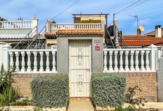 Sprzedaż - Apartament / Mieszkanie -
Torrevieja - La Siesta