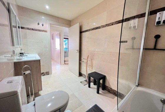 Venta - Apartamento / Piso -
Los Alcázares - Los Alcazares