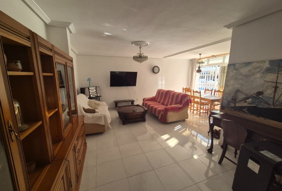 Sprzedaż - Apartament / Mieszkanie -
Torrevieja - Torrejón
