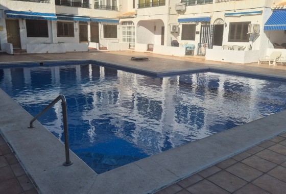 Sprzedaż - Apartament / Mieszkanie -
Torrevieja - Torrejón