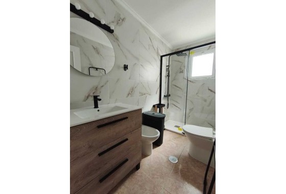 Revente - Appartement -
Torrevieja - Parque de las Naciones