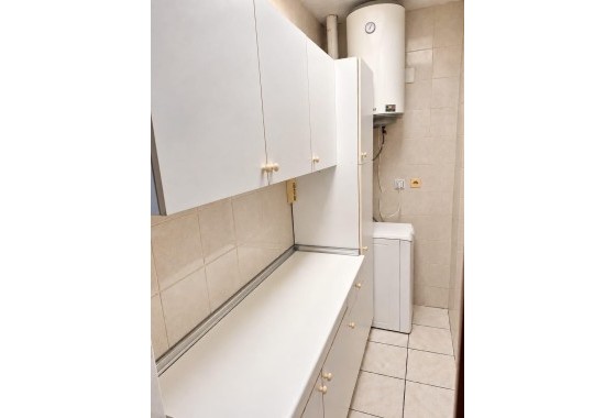 Herverkoop - Appartement / Flat -
Torrevieja - Torretas