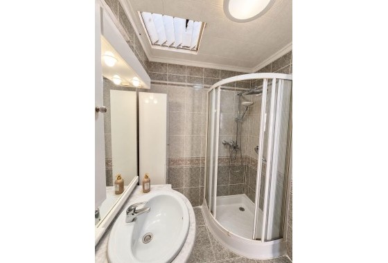 Herverkoop - Appartement / Flat -
Torrevieja - Torretas