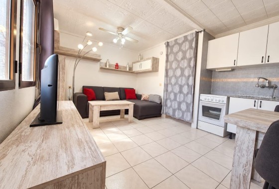 Herverkoop - Appartement / Flat -
Torrevieja - Torretas
